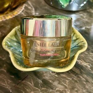 Estée Lauder - Revitalizing Supreme+ Moisturizer Youth Power Creme